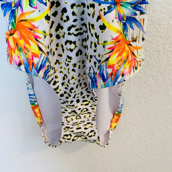 Venus Hot Rio One Piece Swimsuit Size 14 NWOT Leopard Floral Halter Neck Beach - Picture 10 of 16